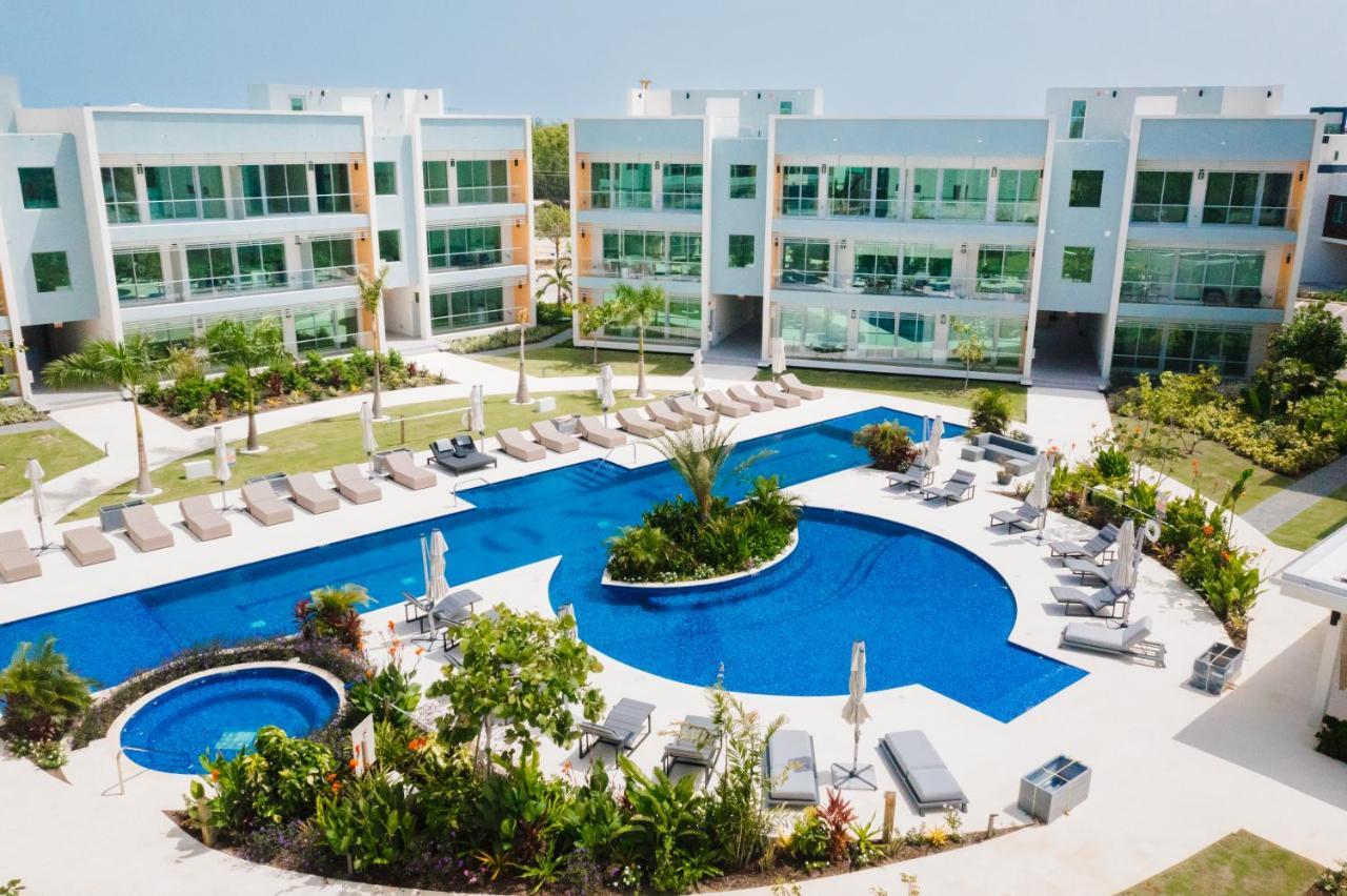 One Canal Point George Town Exterior photo